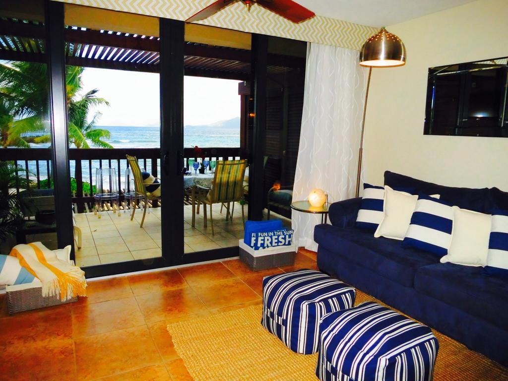East End  Luxury Beachfront Duplex Villa On Sapphire Beach I חדר תמונה