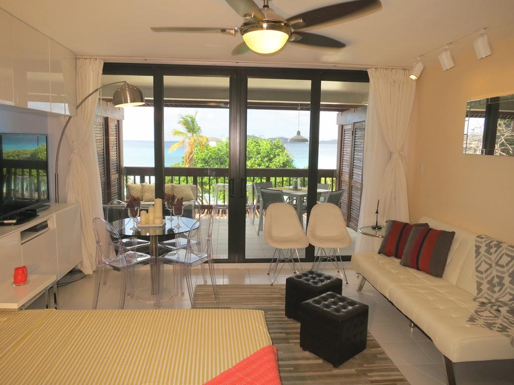 East End  Luxury Beachfront Duplex Villa On Sapphire Beach I חדר תמונה